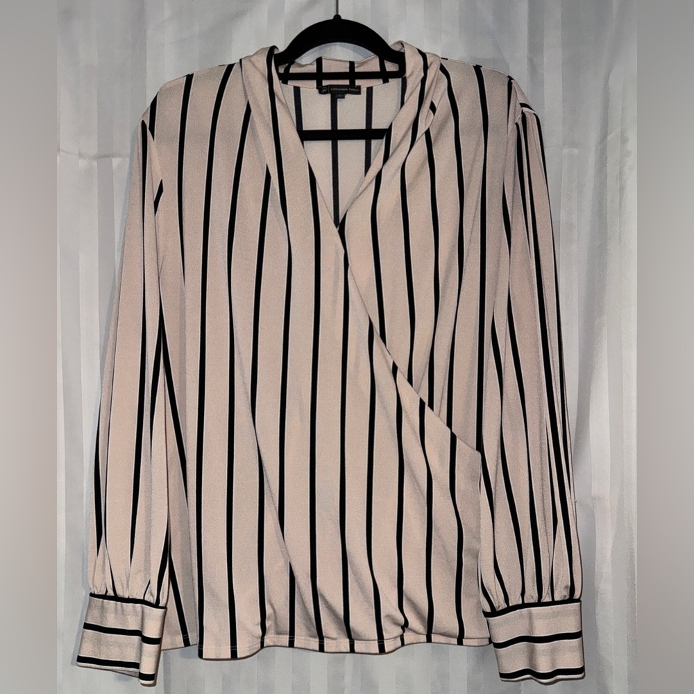 Adrianna Papell Surplice Blouse Size 3X